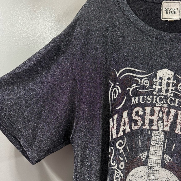 Modish Rebel Nashville Metallic Oversized Graphic Tee T-Shirt Size Medium - Picture 6 of 12